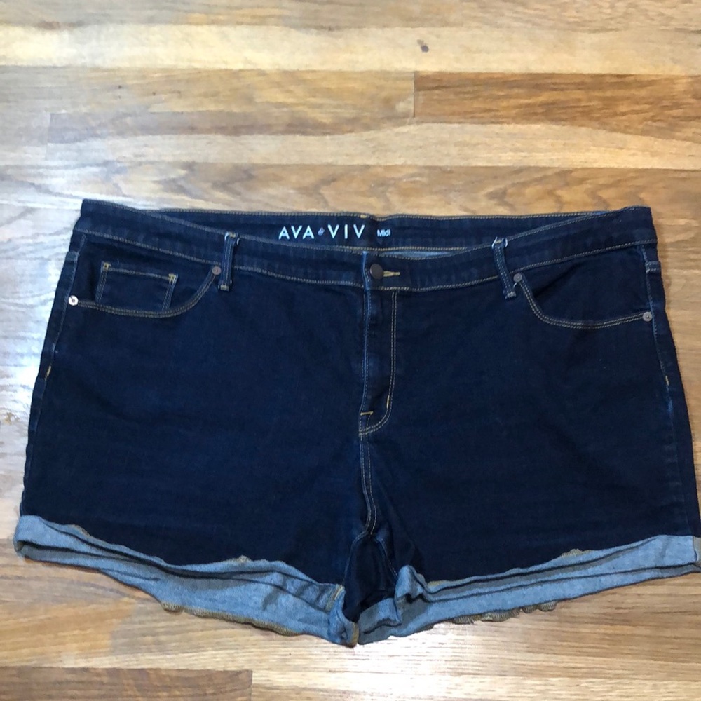 Ava & Viv midi jean shorts